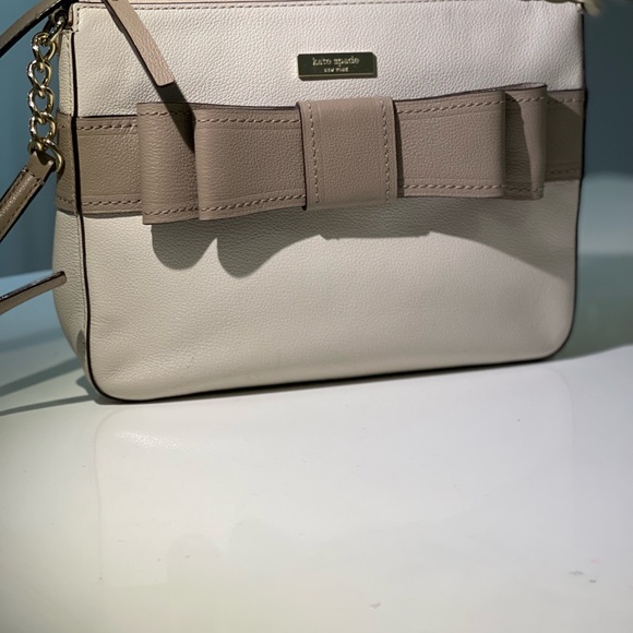 Kate spade ♠️-cross body - Picture 3 of 12